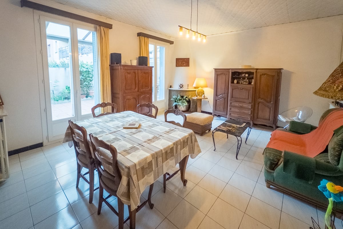  Maison