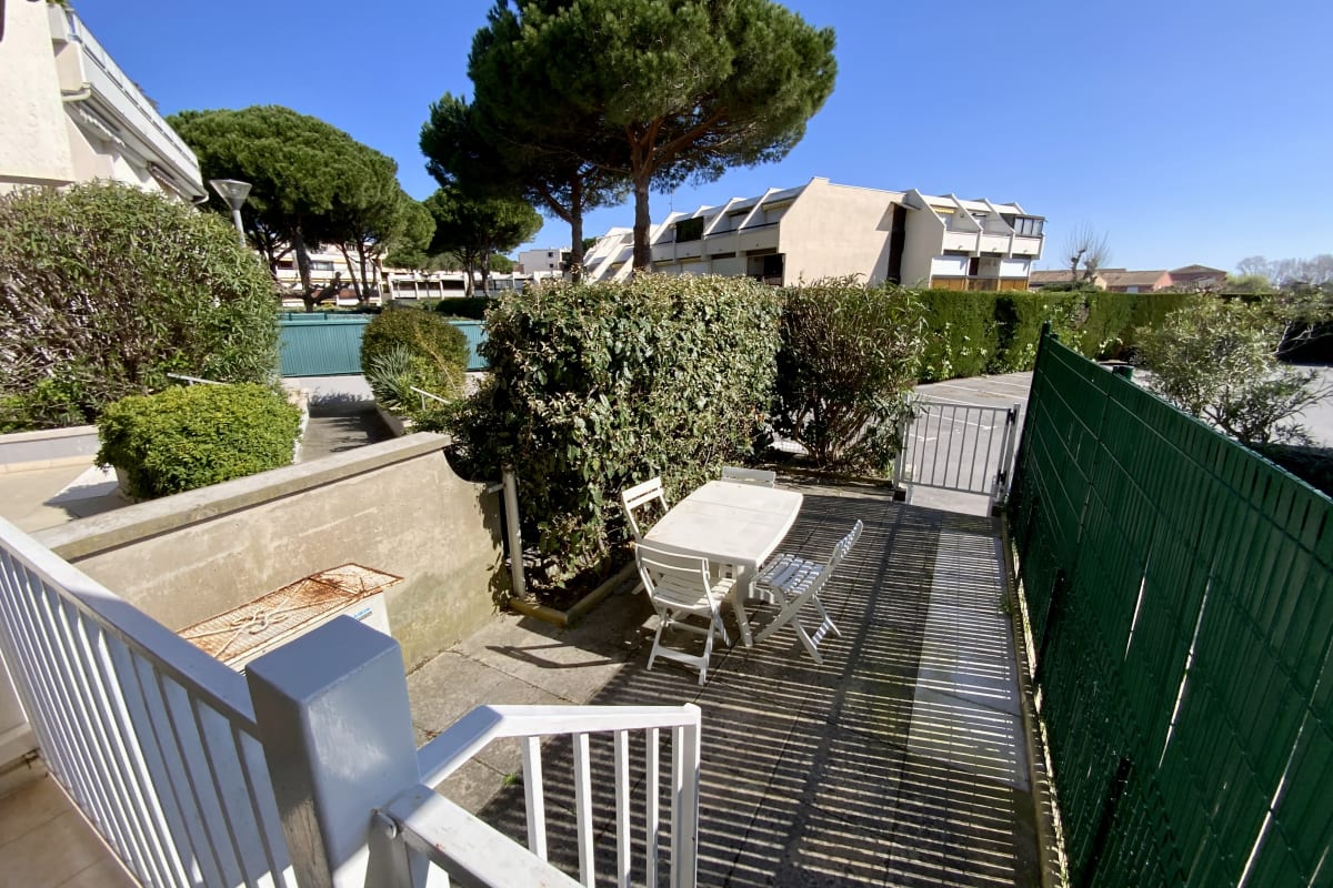 Appartement L’Orée de Camargue – Studio cosy avec cour proche plager 