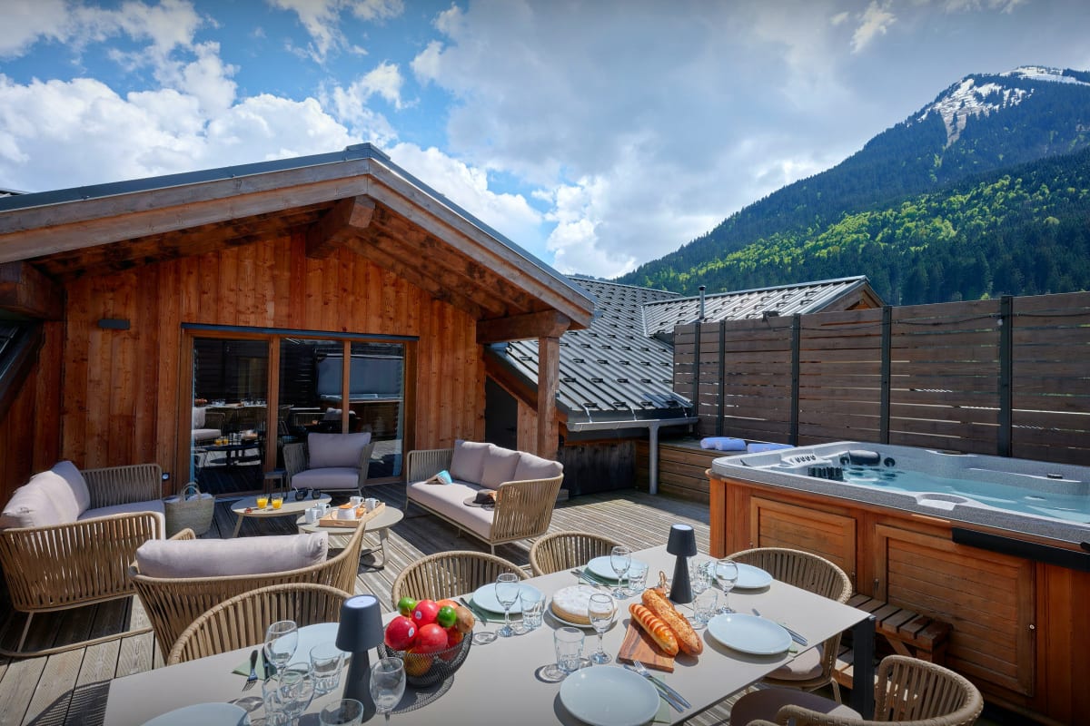 Appartement familial pour 8 avec jacuzzi et grande terrasse - OVO Network