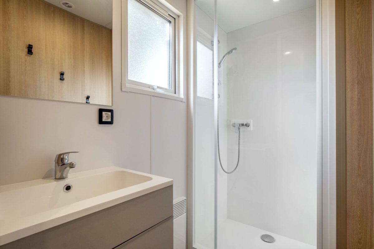 Immobilier Village - Climatisé - 4p (3)  
