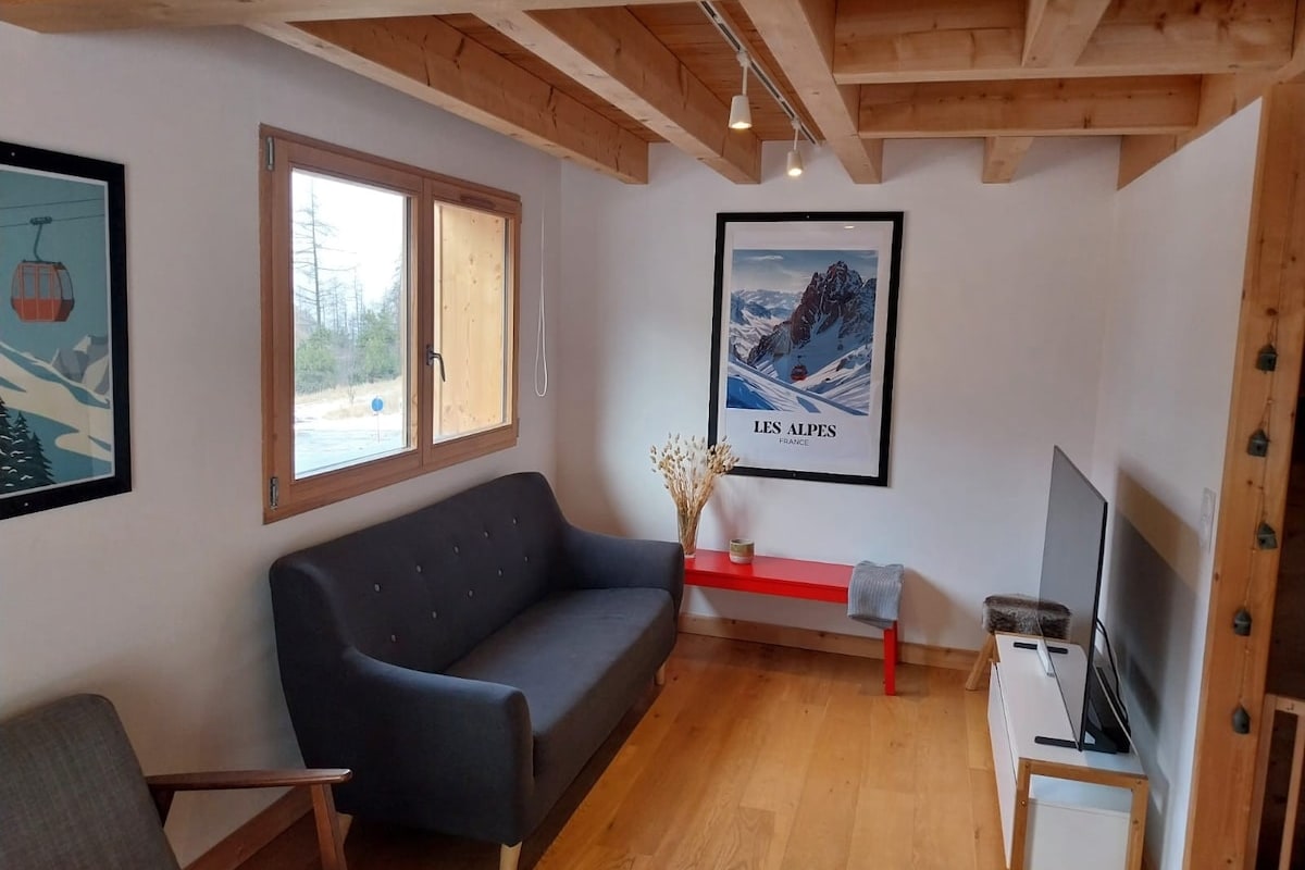  Chalet familial 3 chambres • Jardin 600 m² • Vars  