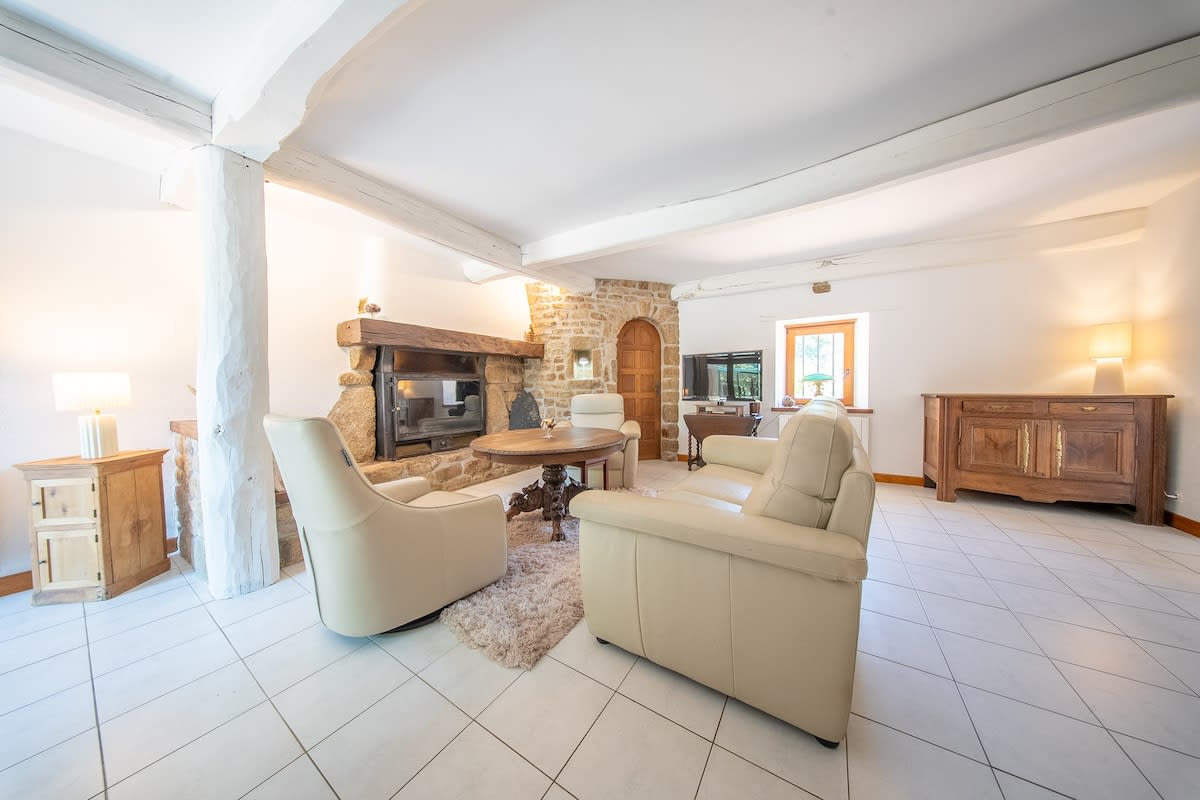 immobilier  Cocon de pierre & Calme dans un hameau