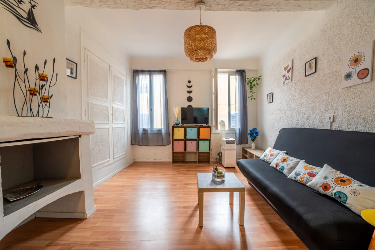 Studio fonctionnel pour 2 au cœur de Draguignan