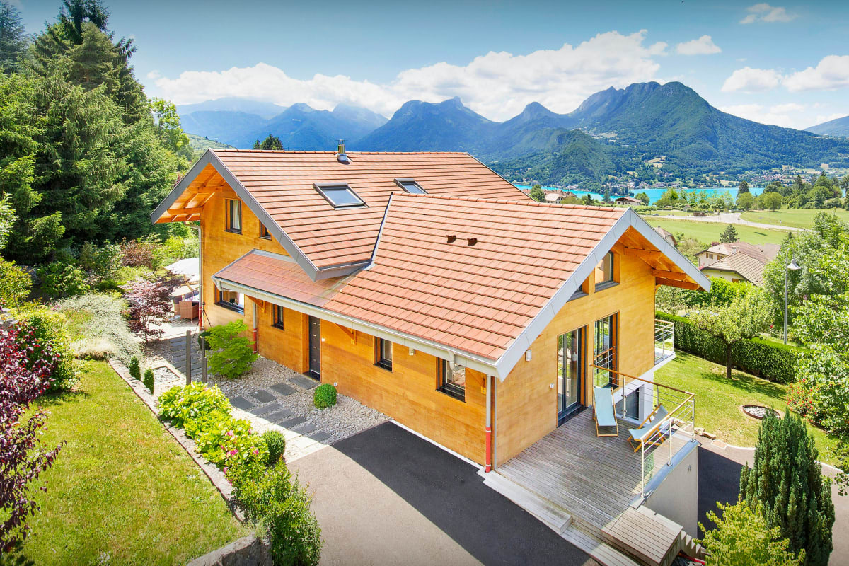 Villa exclusive pour 8 au lac d'Annecy - OVO Network