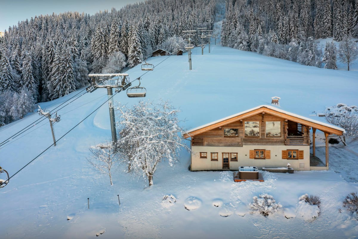 Ferme rénovée « skis aux pieds » pour 10 avec jacuzzi - OVO Network