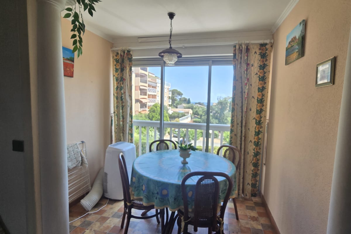 Appartement Appartement vue mer à 100 m des calanques