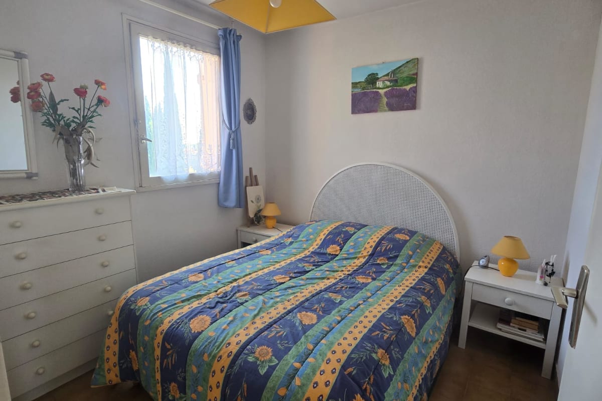  Appartement vue mer à 100 m des calanques 