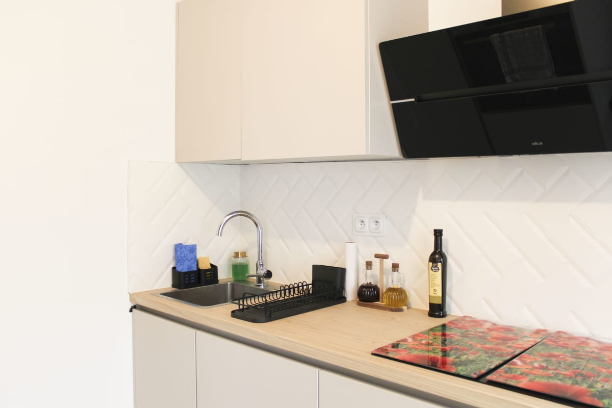  Appartement avec balcon et parking proche métro 