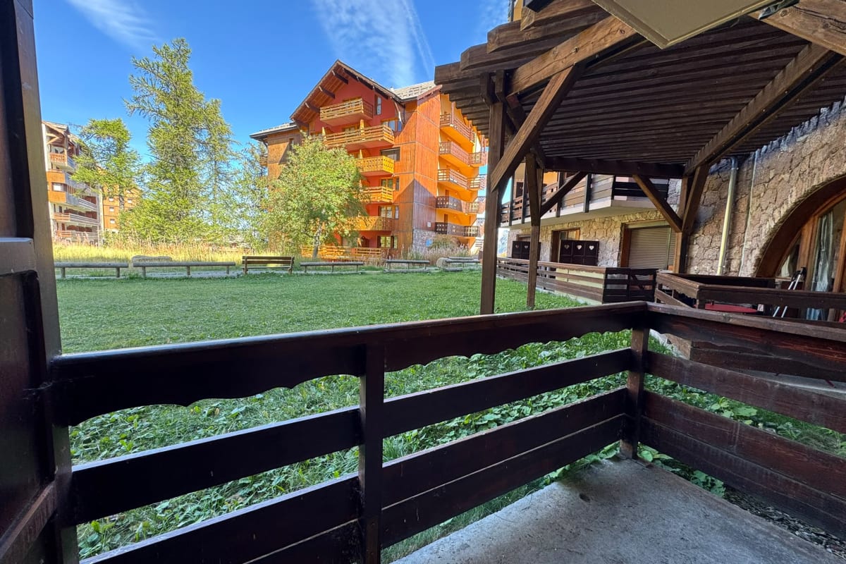  Appartement T2 6 pers Risoul - Résidence Aldebaran - RDC avec balcon jardin