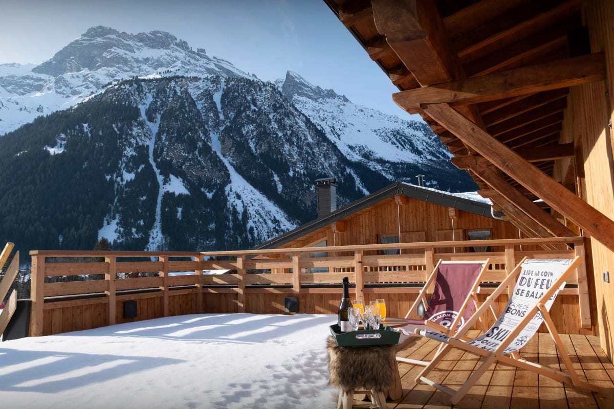  Chalet atypique pour 14 avec sauna, terrasses et baby-foot - OVO Network 
