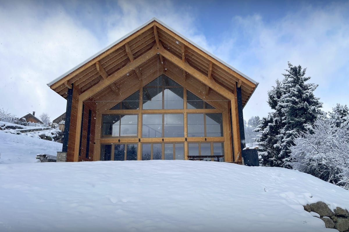 Chalet pour 14 avec sauna et bain nordique - OVO Network