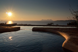 Excellent spot for the early morning sun gazers