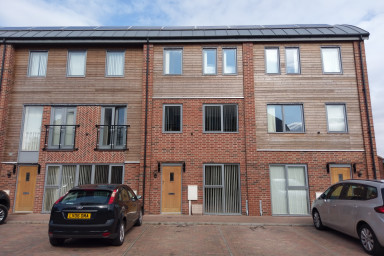Book Online Now Low Price Accommodation Rooms In