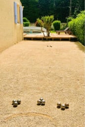 Pétanque court 