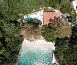 Villa Trianda, un vrai bijou à seulement 27 pas de la plage!