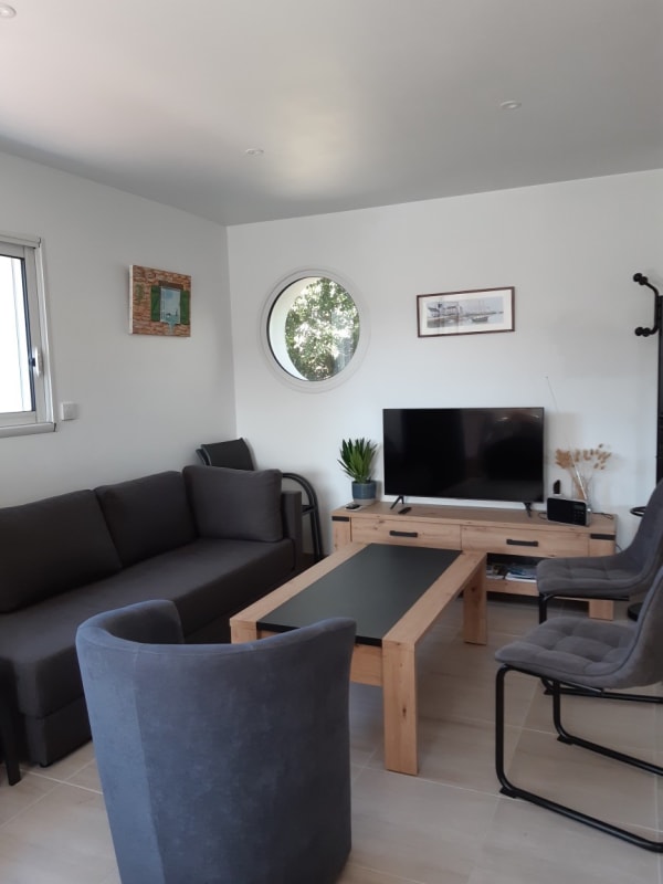  immobilier  Maison Tamaris. avec jardin et clos