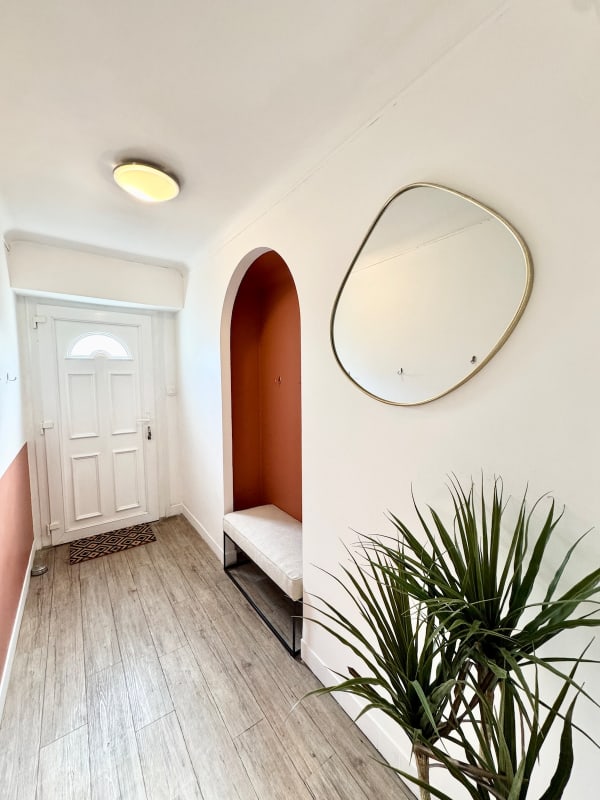 Maison   Spacieuse maison rénovée avec goût - Tout à pied
