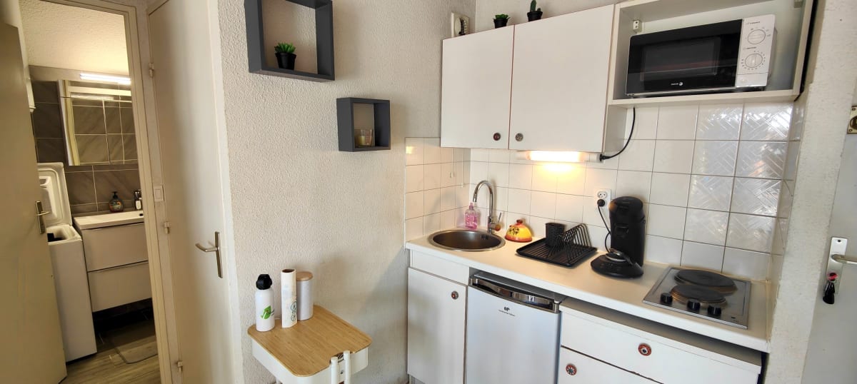  immobilier  T2 confortable avec piscine, clim et garage
