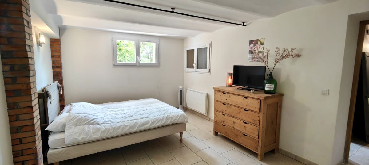 Maison   Maison 5p avec jardin et piscine climatisée