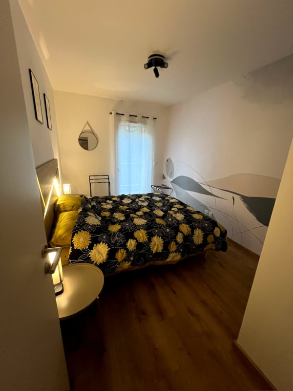 Immobilier Appt neuf au pied des pistes avec parking privé  