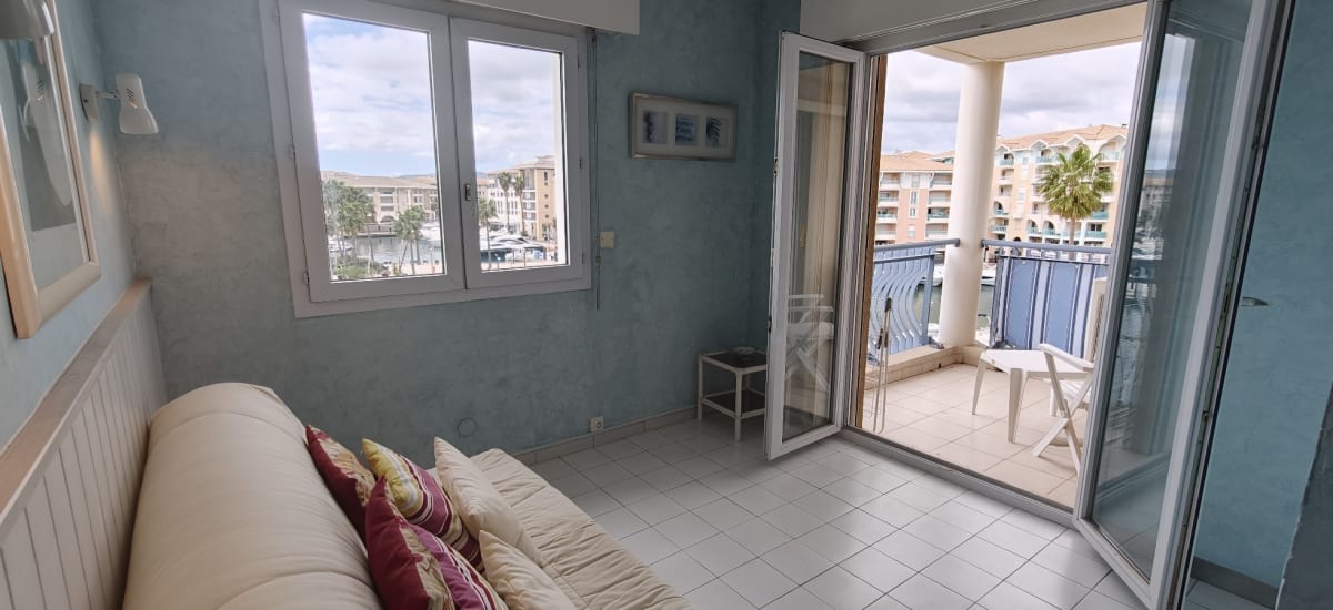 Appartement Appartement vue mer sur la marina de Fréjus 