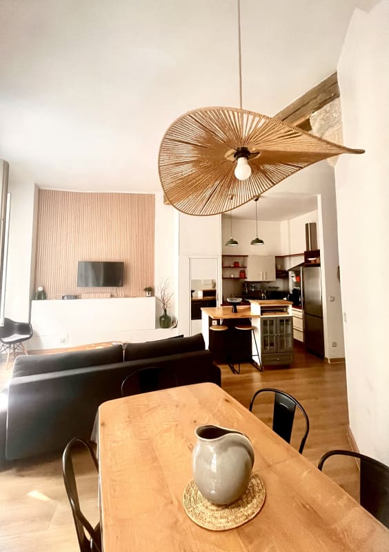  Appartement Charmant T2 en plein centre d’Avignon