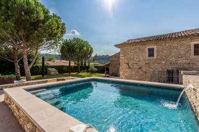 Dream holidays in the heart of Provence in Ménerbes