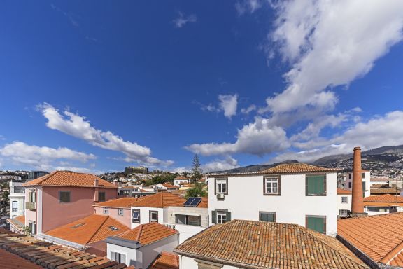 Downtown Funchal Apartments 4A P. Ruivo, in the heart of the city.

