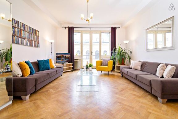 Kundera 3 BR 4 minutes walk from Wenceslas Square