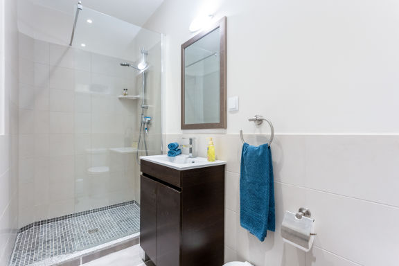 Mariners (5) - Bright and stylish apartment - 2-minute walk to the beach