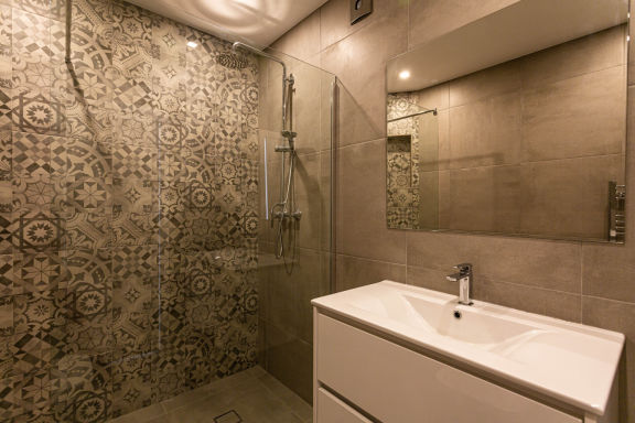 Lemon Tree - Waterside apartments