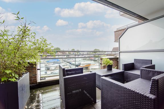 Ruimtelijk luxe appartement op de begane grond - Kaag Resort 13