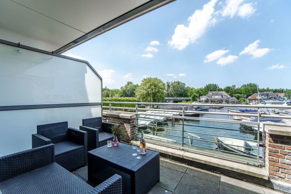 Ruimtelijk luxe appartement op de begane grond - Kaag Resort 12