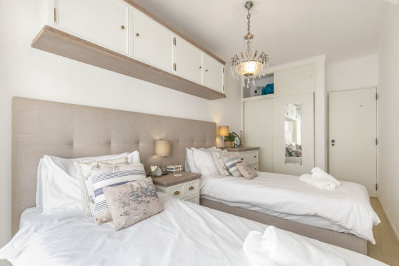 Typical Fisherman's Cottage with sea view!