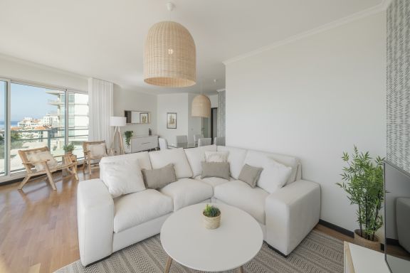 Apartamento junto à praia e vista mar - Rodamar II