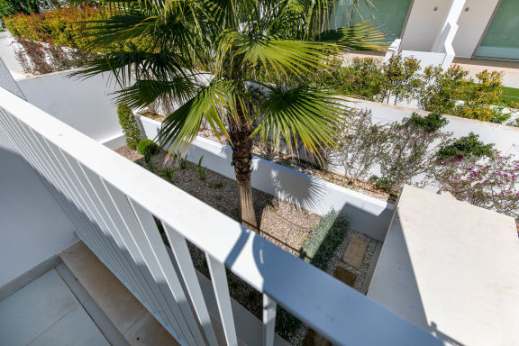 Casa Branca modern luxurious family villa