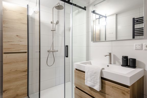 Oasis Escape - modernes apartment mit gemütlichem Außenbereich!
