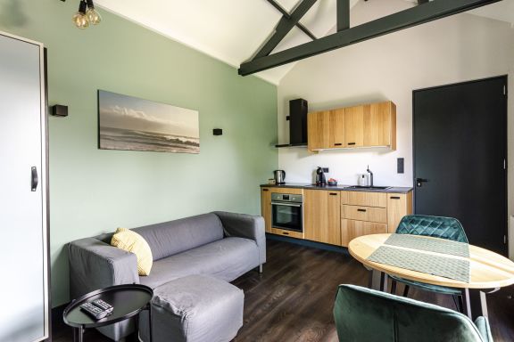 Zandvoort Lodge 1 - Amazing couples getaway!