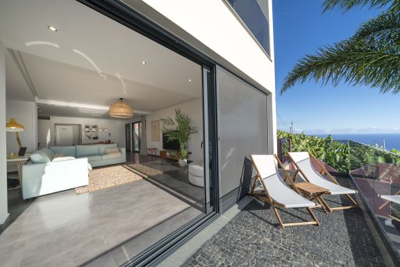 With pool and superb sea view - Villa Candelária