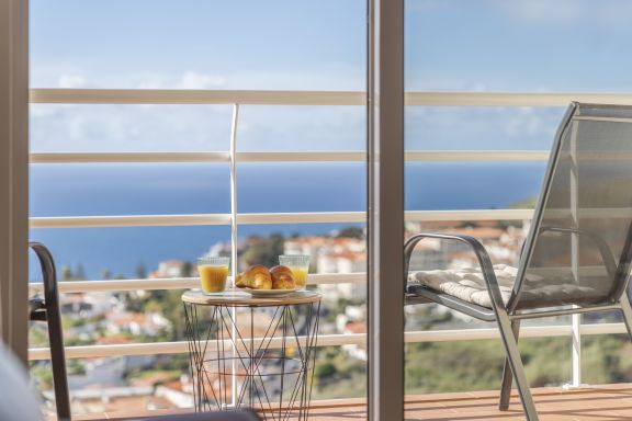 Appartement avec balcon et vue sur la mer - Garajau VI