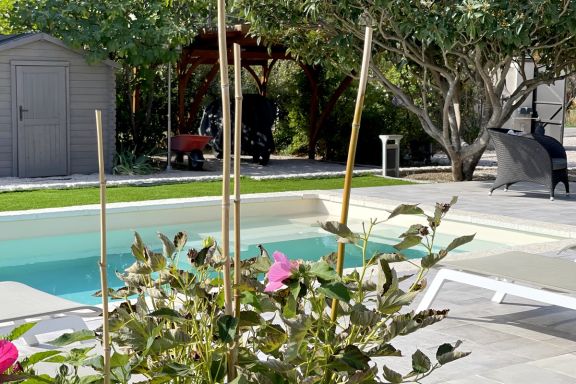 Villa Cabriere, family home near Aix en Provence and Lubéron