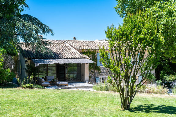 Villa Les Saffres, somptueux Mas à Malaucene