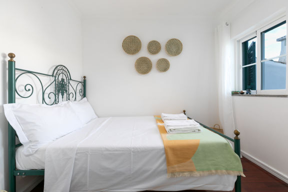 Casa Verde - Traditional Townhouse