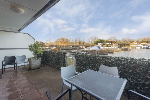 Spacious 2 bedroom ground flloor apartment - Kaag Resort (1)