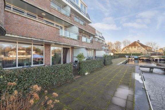 Spacious 2 bedroom ground flloor apartment - Kaag Resort (1)