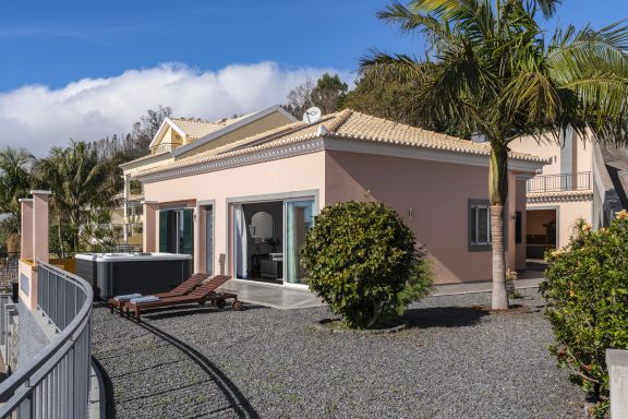 Com jacuzzi, vista mar - Casa da Quinta Grande