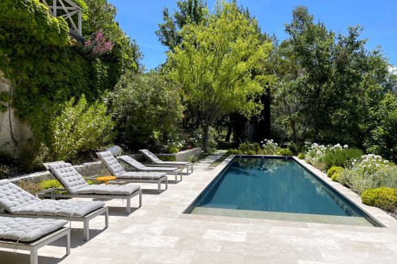 Superbe villa avec vue, entre Aix en Provence et Luberon