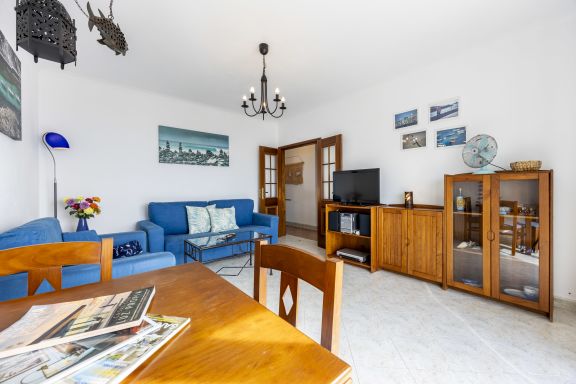 Luz Heaven - Top floor Seaview Apartment