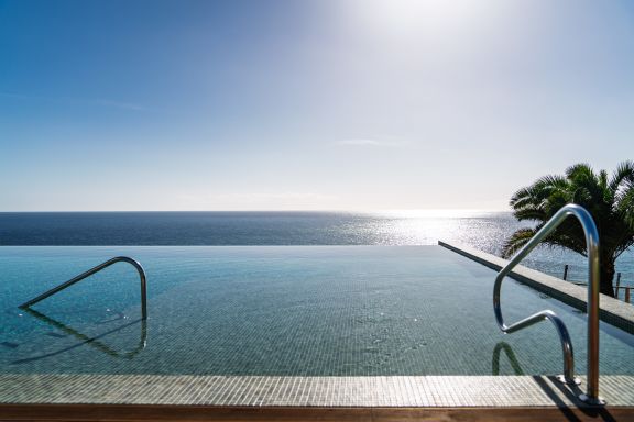 Avec piscine, à Funchal - Acqua Residence II
