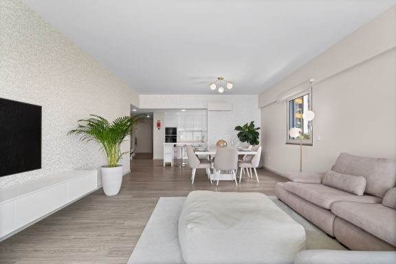 Atlantic View – T2 Funchal with sea view